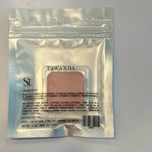 New unopened Seint Beuty Eyeshadow in the color Tawanda